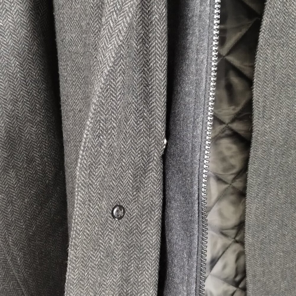 Lauren Ralph Lauren Lined Herringbone pattern Wool Blend Coat Size 46R - Picture 4 of 16